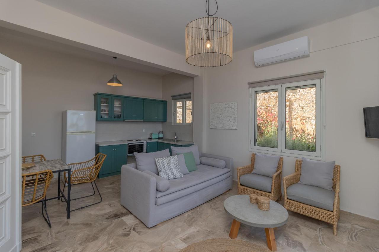 Apartament Phaos I Kyparissia Zewnętrze zdjęcie